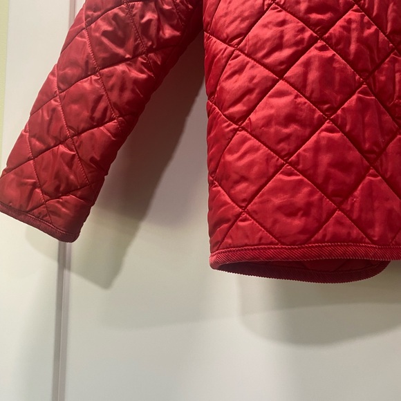 United Colors Of Benetton Red Quilted Kids Puffer Jacket corduroy details sz 7/8 - Picture 7 of 13